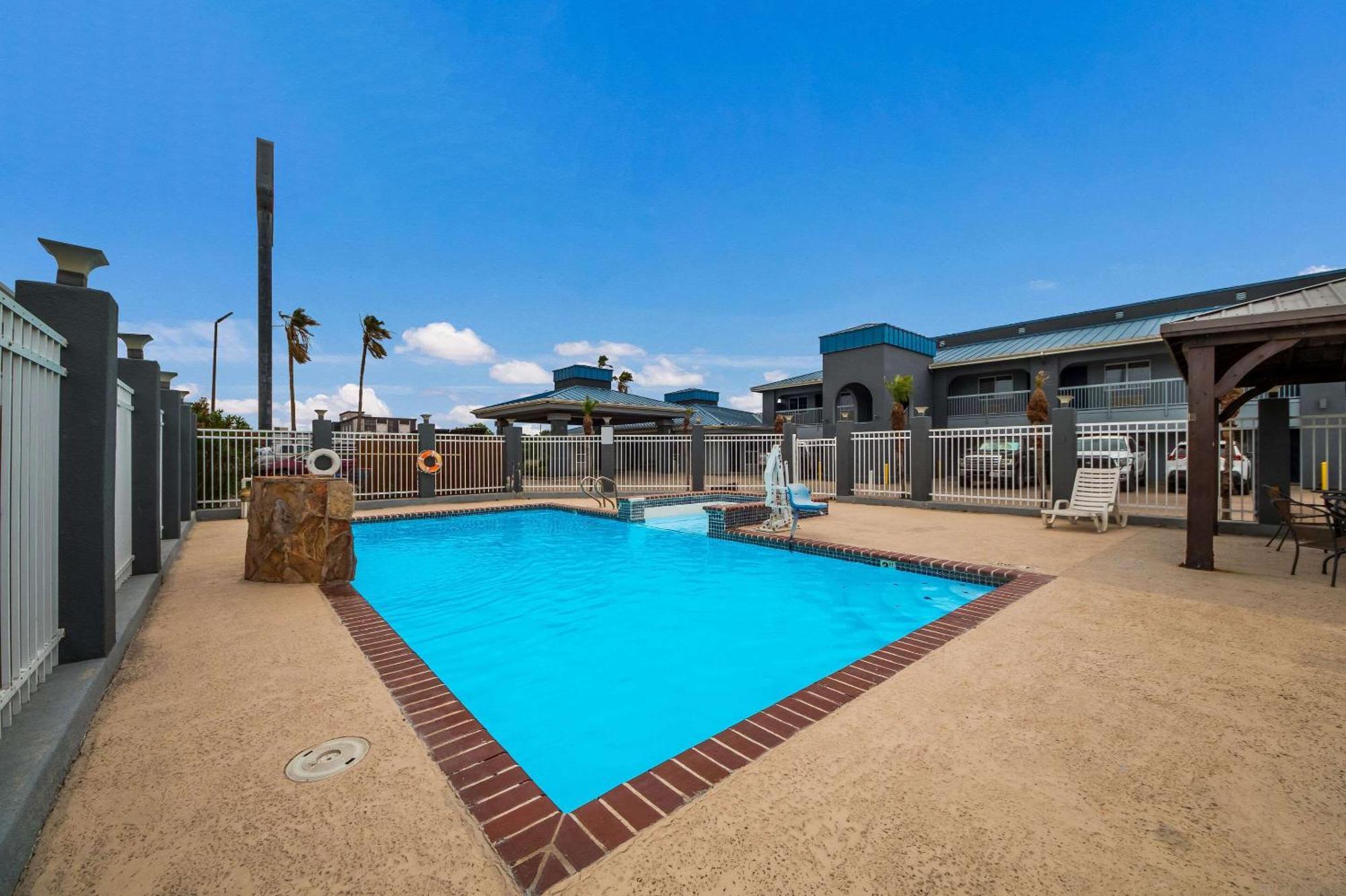 Rodeway Inn & Suites Corpus Christi  Kültér fotó