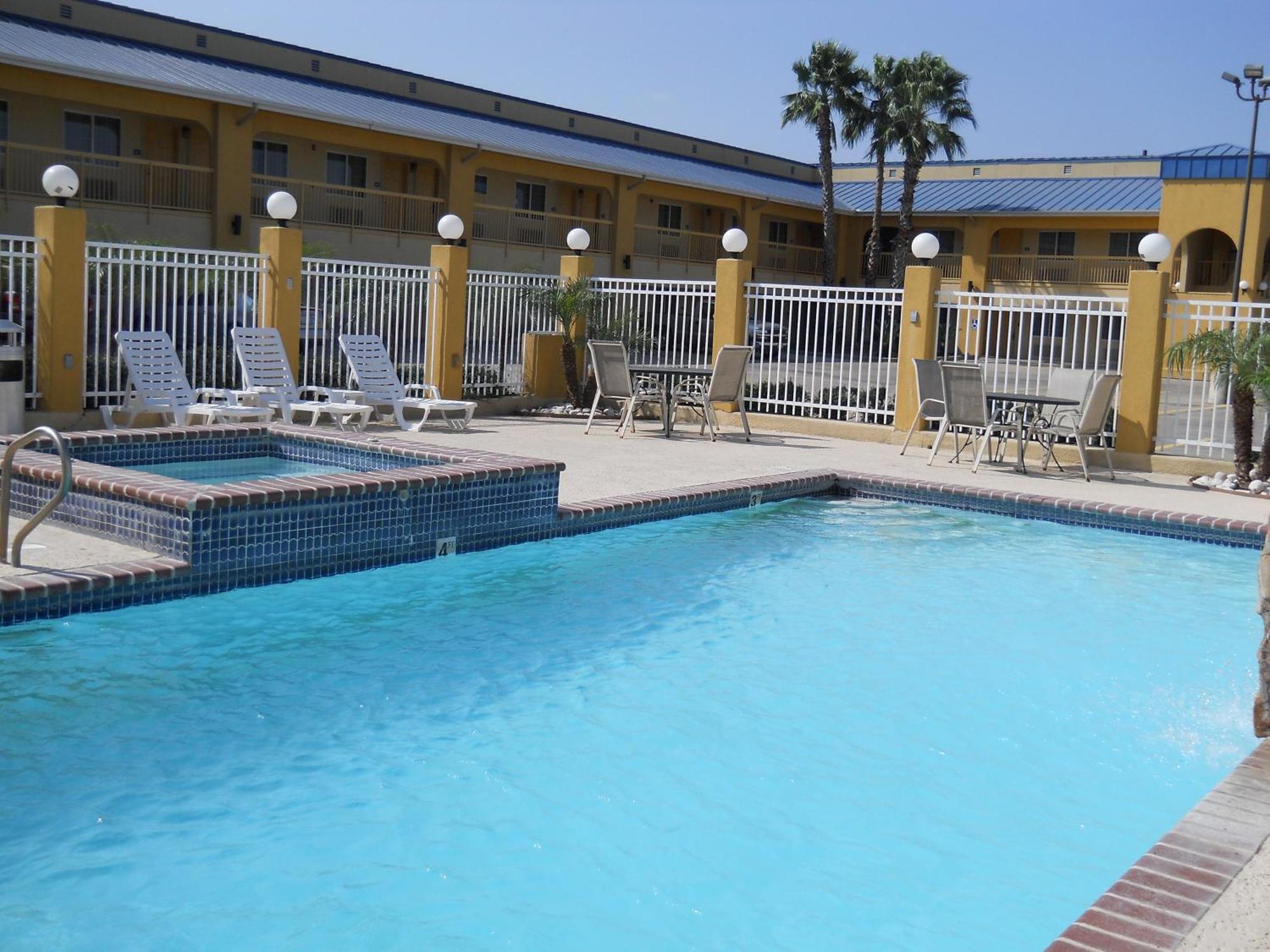 Rodeway Inn & Suites Corpus Christi  Kültér fotó